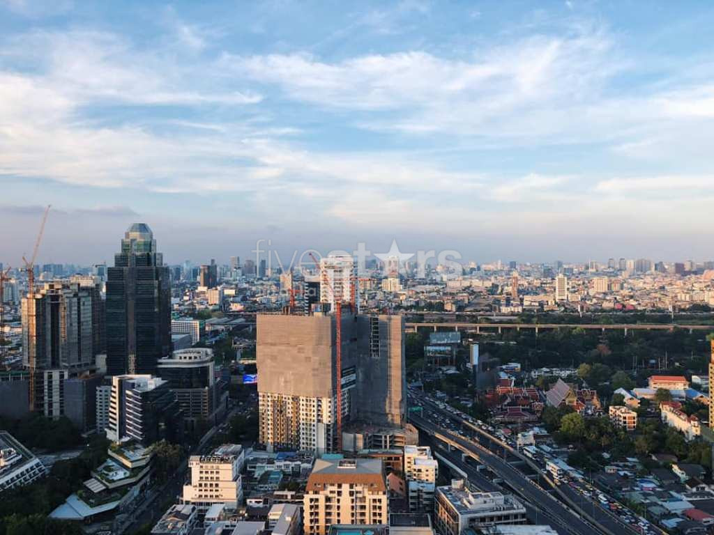 Rare unit 2 bedrooms condo for sale close to BTS Ploenchit, photo 6