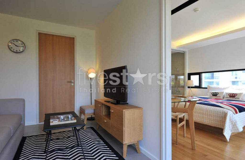 Modern 1 bedroom condo for rent near BTS Ploenchit, photo 3