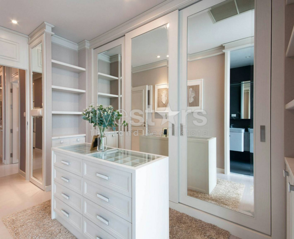 Luxury 3 bedrooms condo for rent close to BTS Ploenchit, photo 12