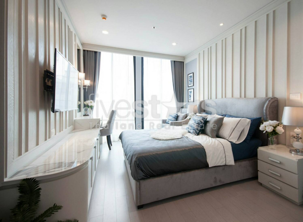 Luxury 3 bedrooms condo for rent close to BTS Ploenchit, photo 9