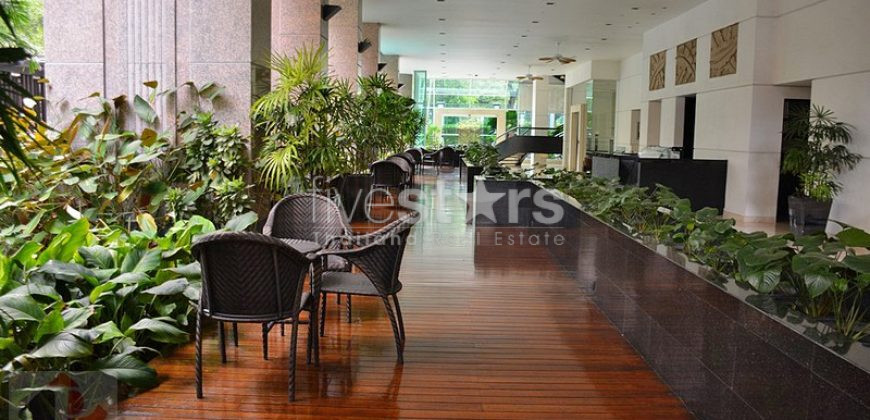 Large 3 bedrooms condo for rent near BTS Chidlom, photo 11