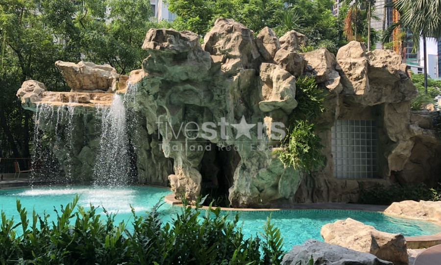 Large 3 bedrooms condo for rent near BTS Chidlom, photo 12