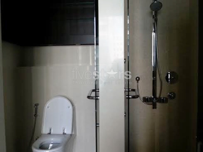 Large 3 bedrooms condo for rent near BTS Chidlom, photo 10