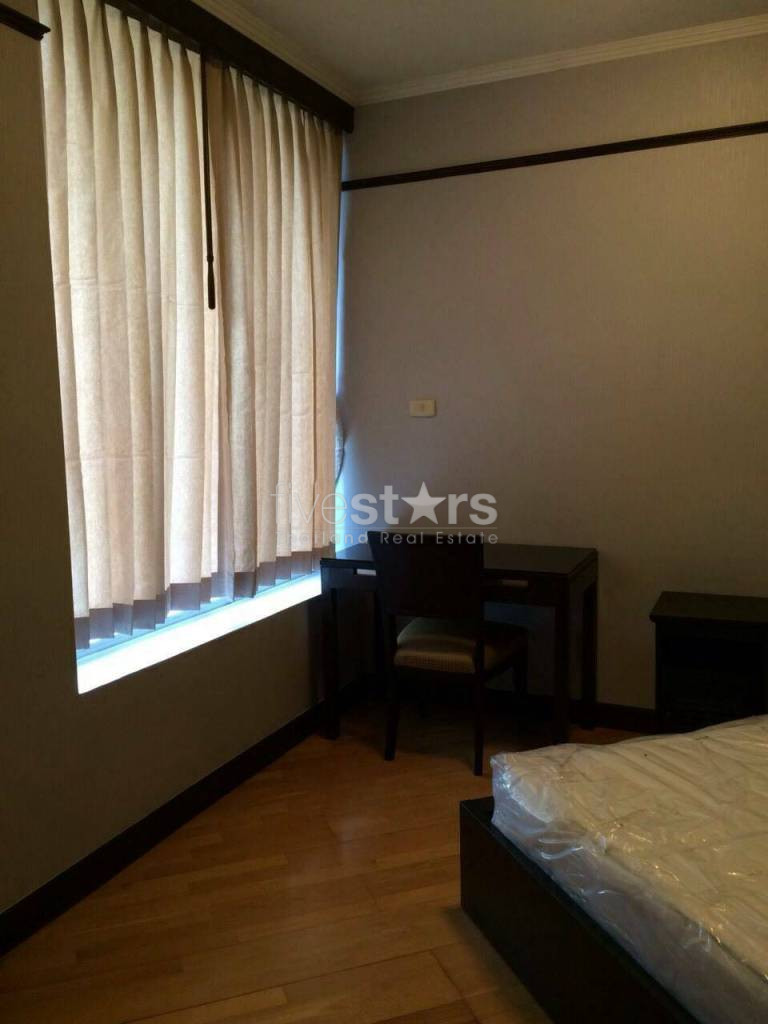 3 bedrooms condo for rent near BTS Ploenchit, photo 10