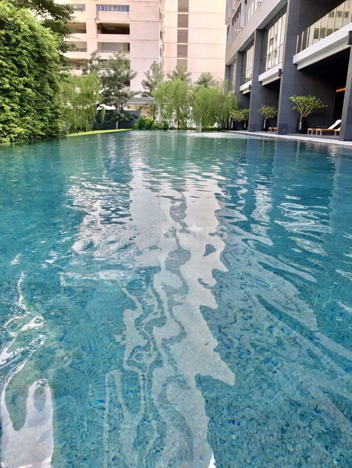 Appartement luxueux d'une chambre à louer près de la station de BTS Ploenchit, photo 17