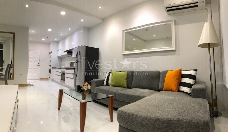 Appartement de deux chambres à louer près du BTS Chidlom