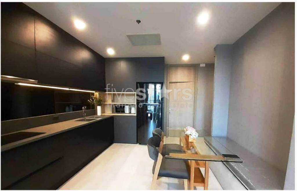 Appartement de deux chambres  à louer près du  BTS Ploenchit, photo 5