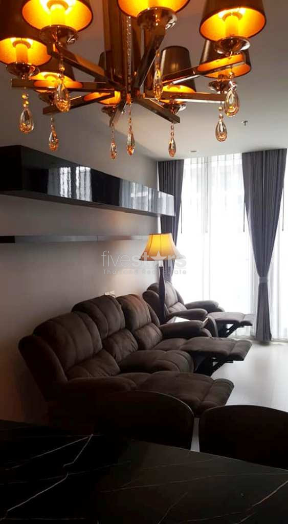 2 bedrooms condo for rent close to BTS Ploenchit