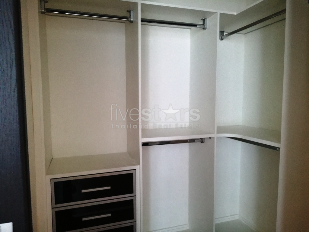 Condo 3 chambres à louer proche BTS Ploenchit, photo 11