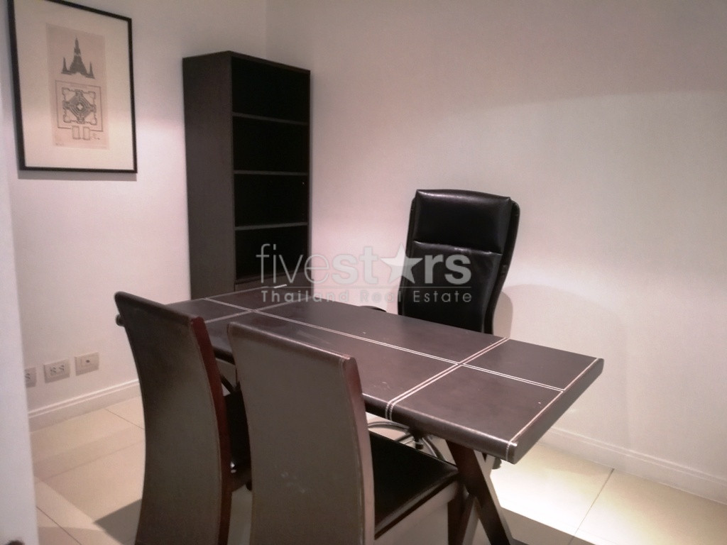 Condo 3 chambres à louer proche BTS Ploenchit, photo 6