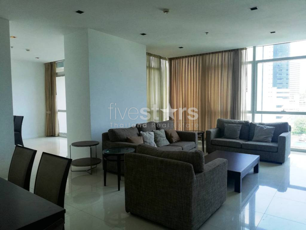 Large 3 bedrooms condo for rent near BTS Ploenchit, photo 2
