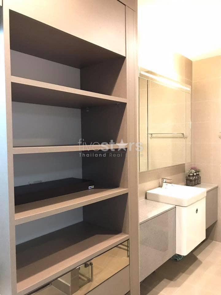 1 bedroom condo for rent close to BTS Ploenchit, photo 7