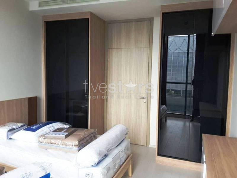 2 bedrooms condo for rent close to BTS Ploenchit, photo 13