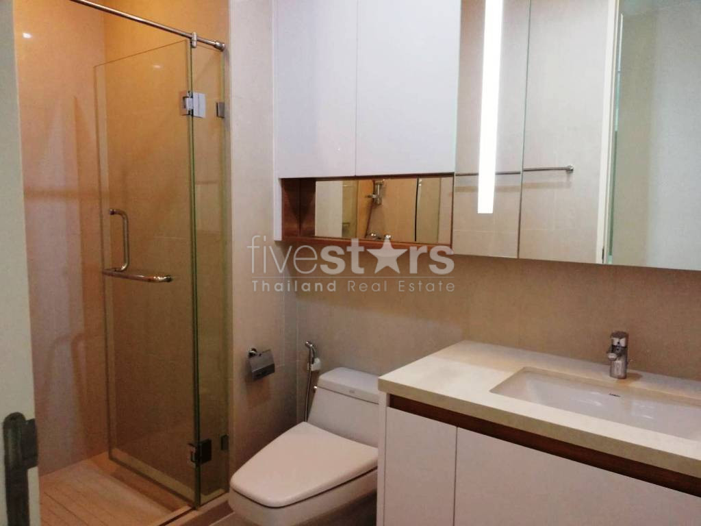 2 bedrooms condo for rent near BTS Chidlom and Lumpini park, photo 11