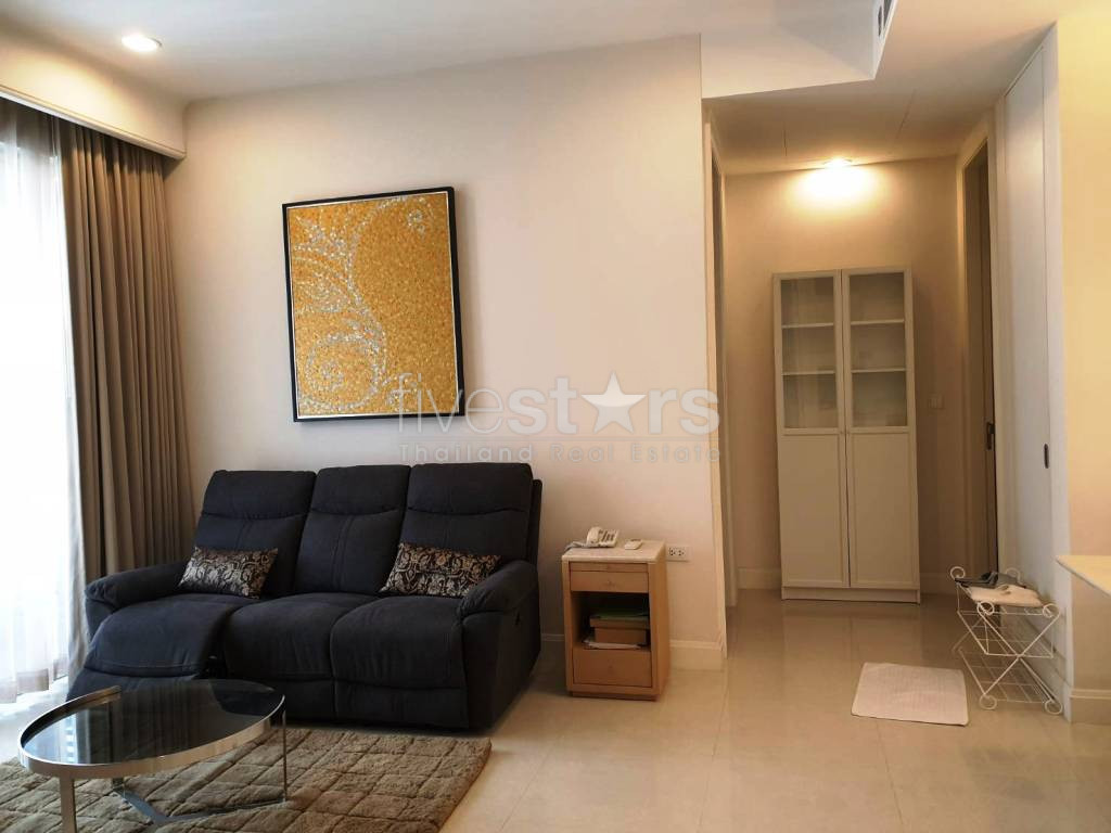 2 bedrooms condo for rent near BTS Chidlom and Lumpini park, photo 2