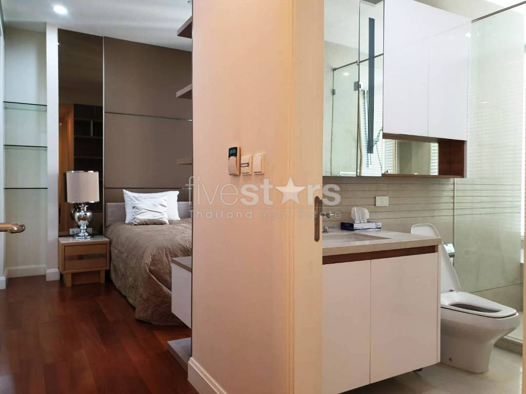 2 bedrooms condo for rent near BTS Chidlom and Lumpini park, photo 19