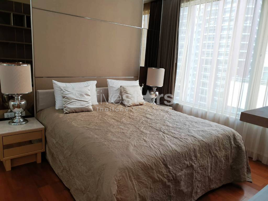 2 bedrooms condo for rent near BTS Chidlom and Lumpini park, photo 14