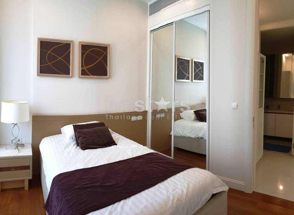 2 bedrooms condo for rent near BTS Chidlom and Lumpini park, photo 9