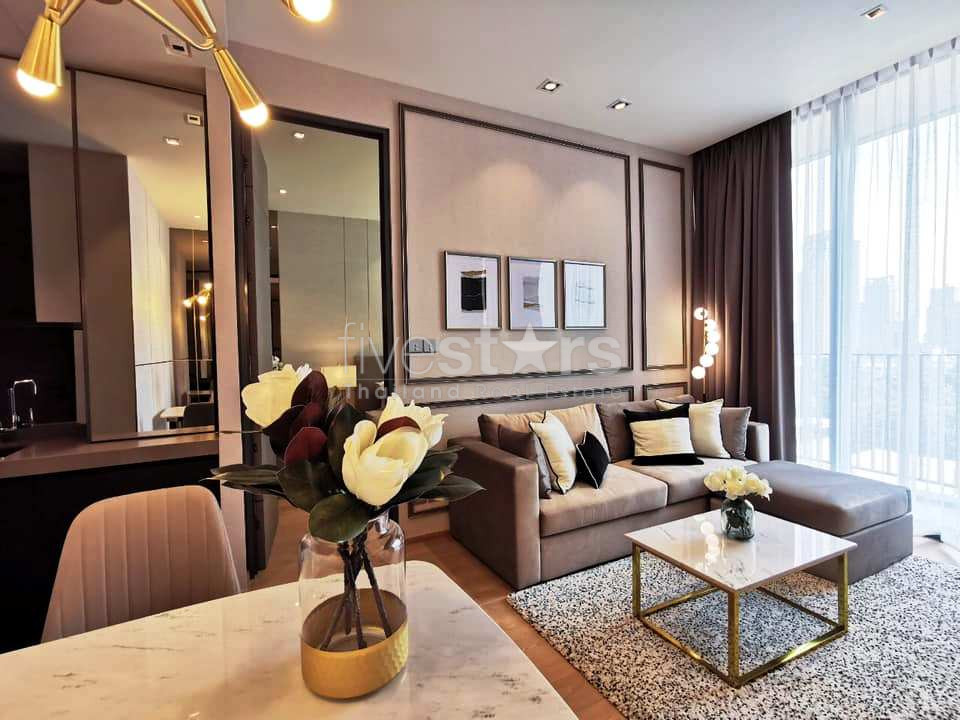 Brand new modern 1 bedroom condo for rent near BTS Chidlom