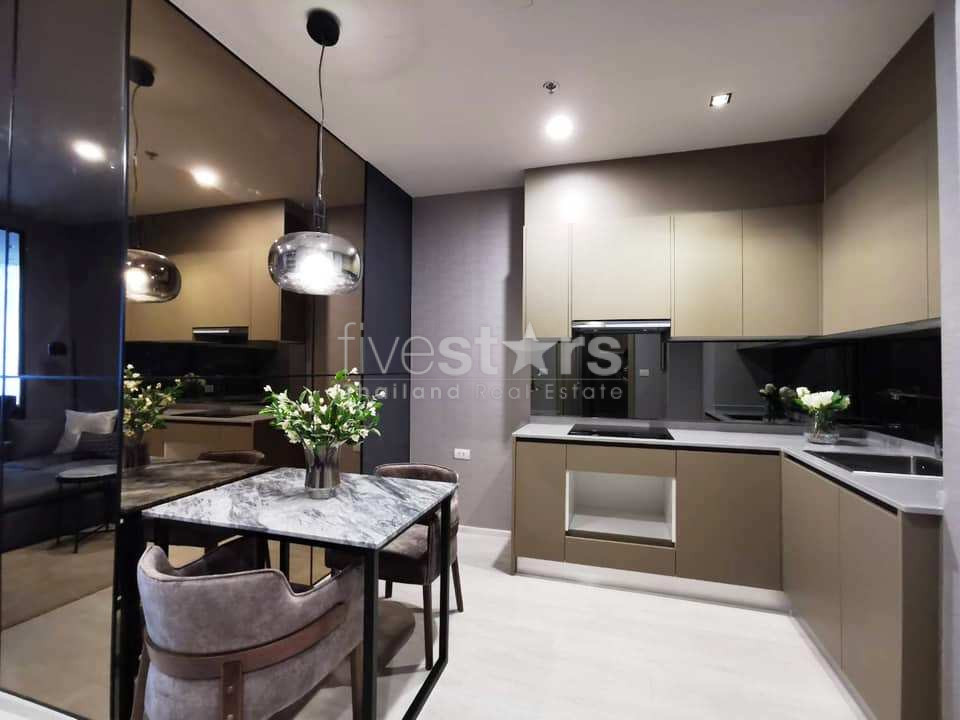 Modern Contemporary 1 bedroom for sale close to BTS Ploenchit, photo 12