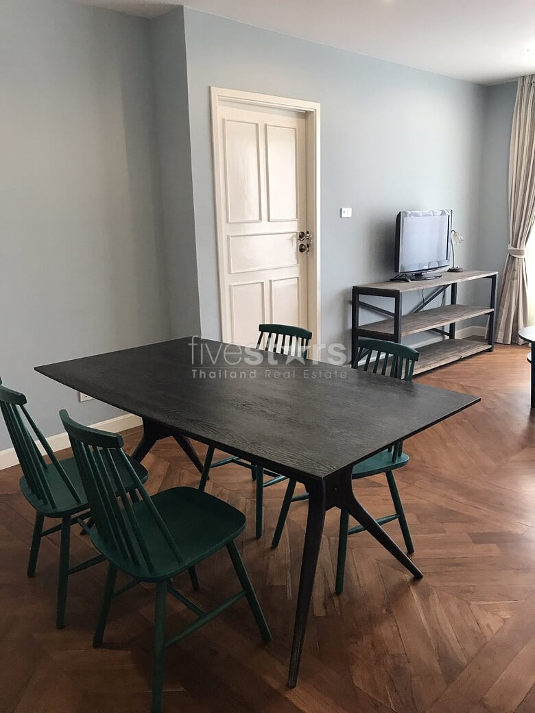 Bright and spacious 1 bedroom for rent near BTS Chidlom, photo 3