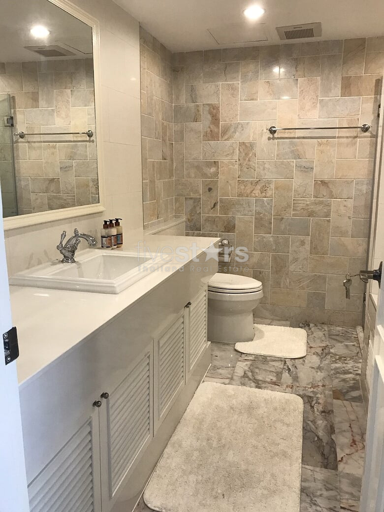 Bright and spacious 1 bedroom for rent near BTS Chidlom, photo 8
