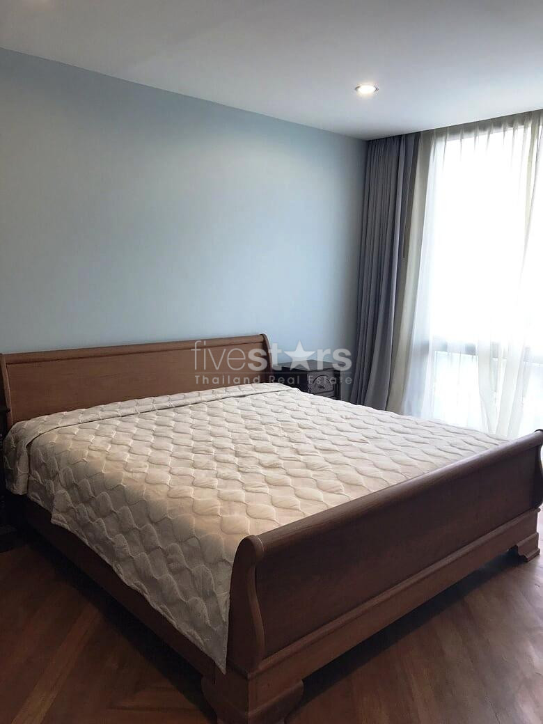 Bright and spacious 1 bedroom for rent near BTS Chidlom, photo 6