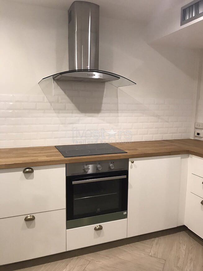 Bright and spacious 1 bedroom for rent near BTS Chidlom, photo 5
