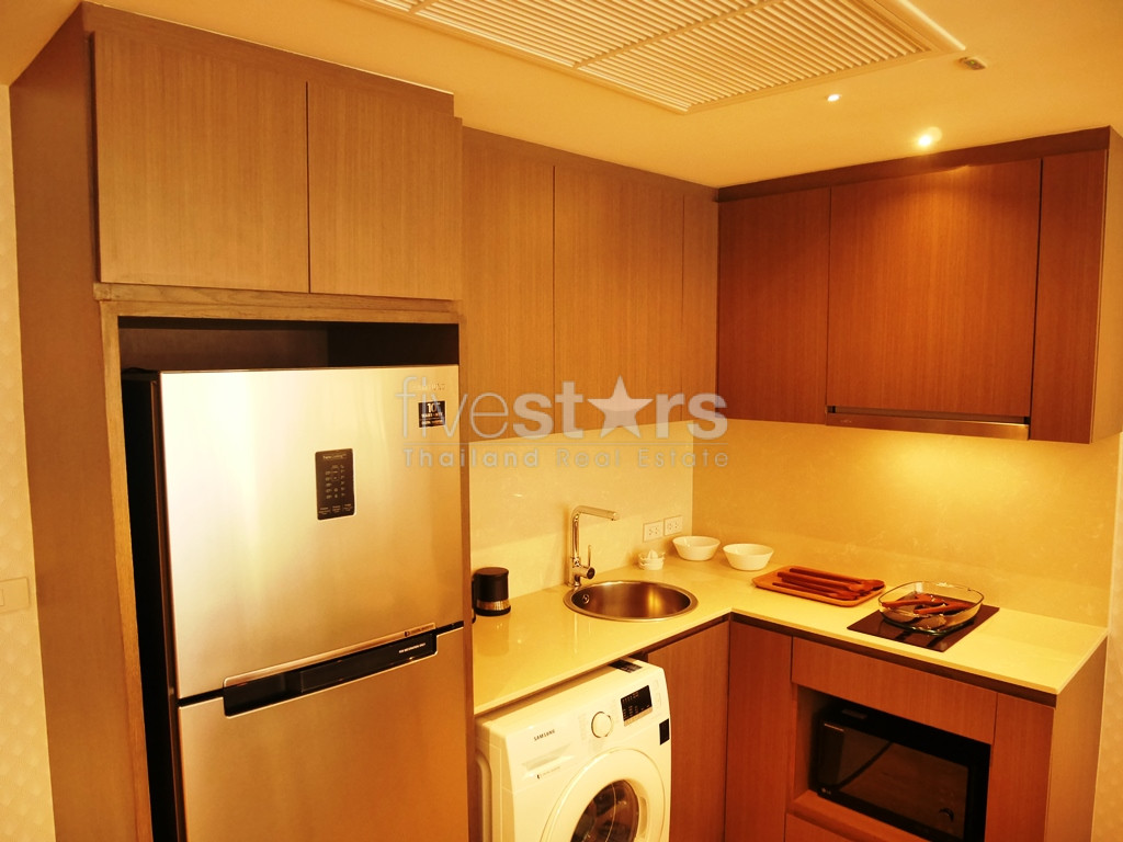 1-bedroom spacious modern condo in Lumpini area, photo 5