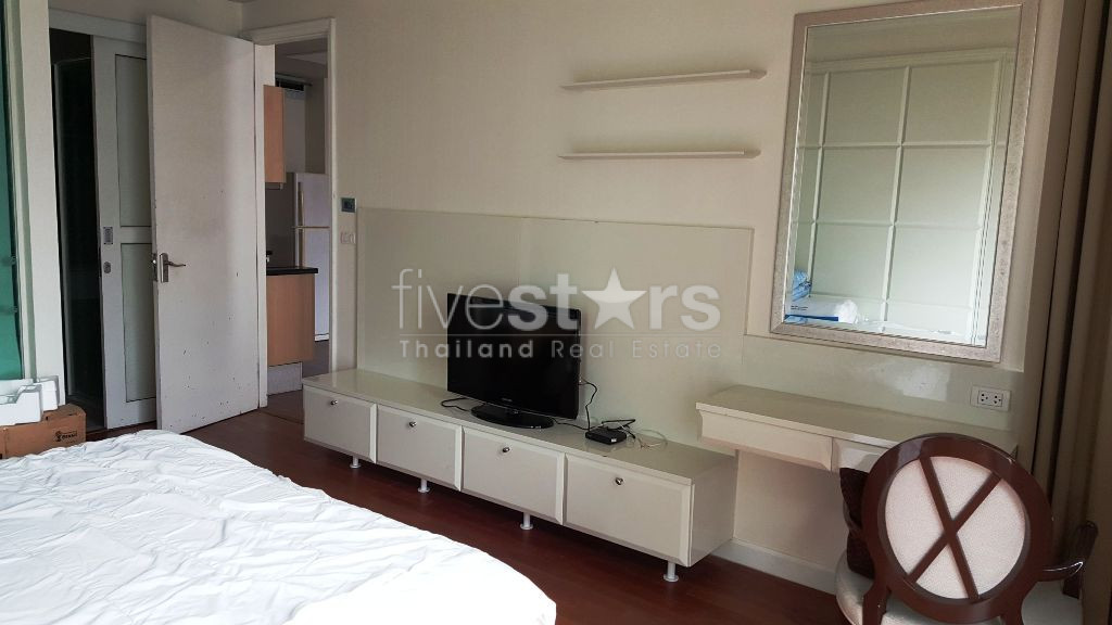 Appartement d'une chambre à louer près de la station de BTS Chidlom, photo 4