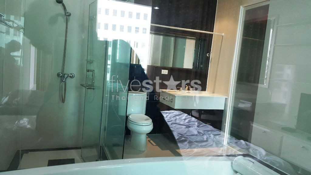 Appartement d'une chambre à louer près de la station de BTS Chidlom, photo 7