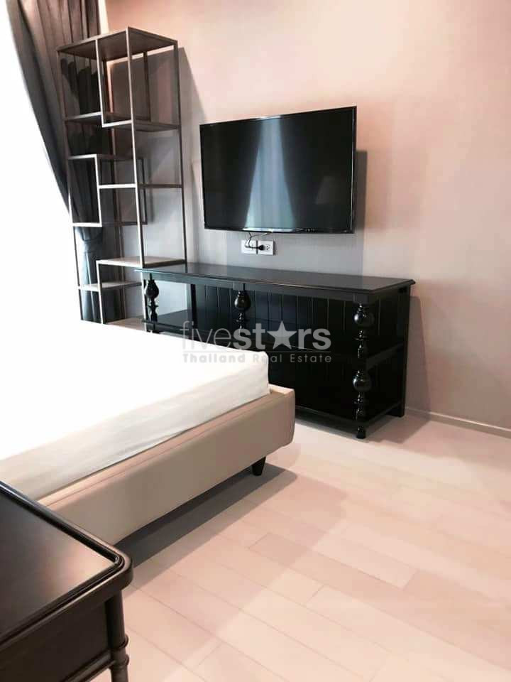 Modern 2 bedrooms condo for rent close to BTS Ploenchit, photo 8