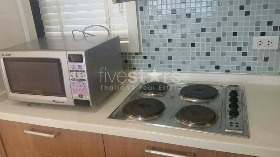 2 bedroom condo for rent on Petchaburi road, photo 9
