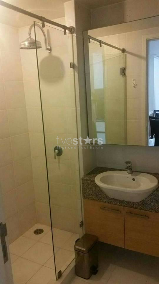 2 bedroom condo for rent on Petchaburi road, photo 11
