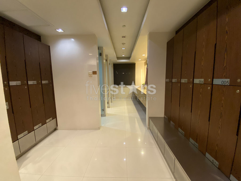 Pet friendly 2 bedroom condo for rent on Petchaburi road, photo 17