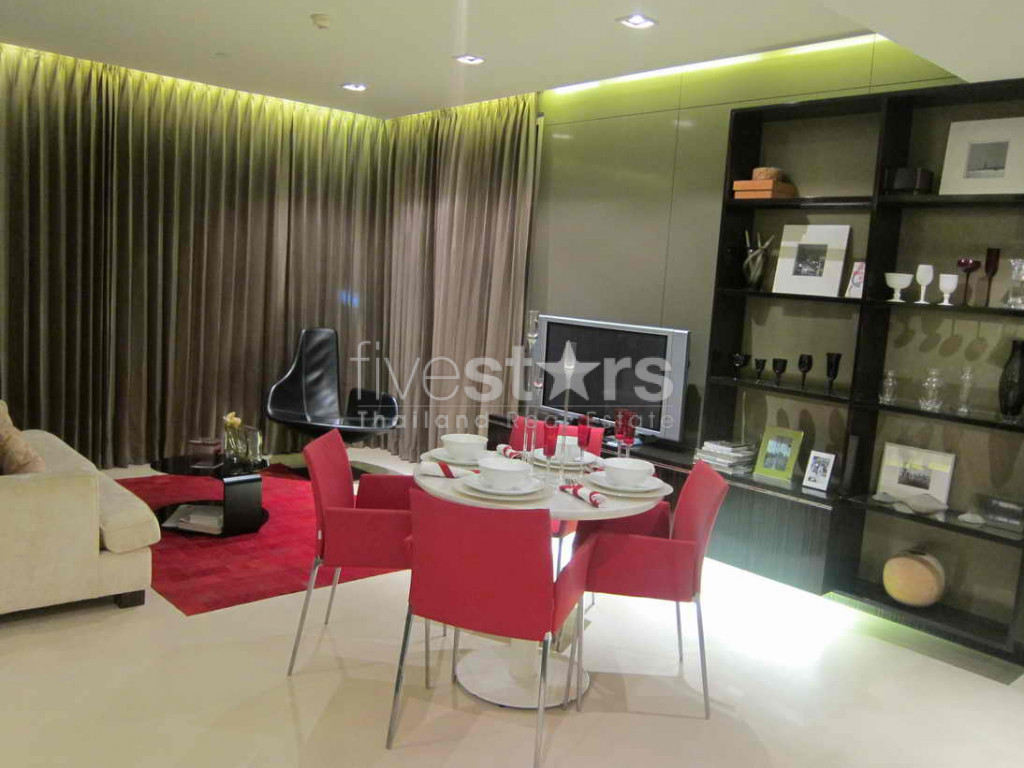 Pet friendly 2 bedroom condo for rent on Petchaburi road, photo 2