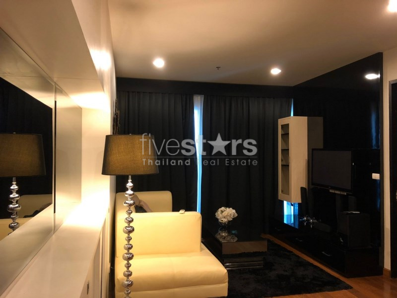 2 bedrooms condominium for rent 8 minute walk to BTS Childlom, photo 8