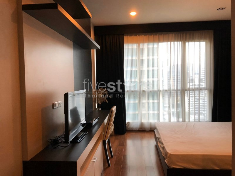 2 bedrooms condominium for sale 8 minute walk to BTS Childlom, photo 19