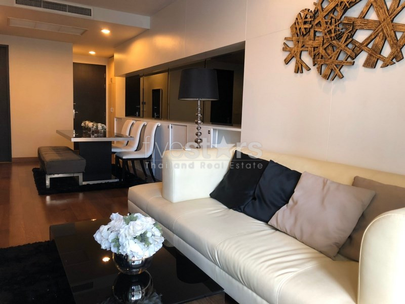 2 bedrooms condominium for sale 8 minute walk to BTS Childlom, photo 4