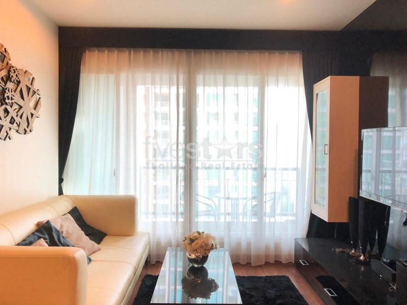2 bedrooms condominium for sale 8 minute walk to BTS Childlom, photo 3