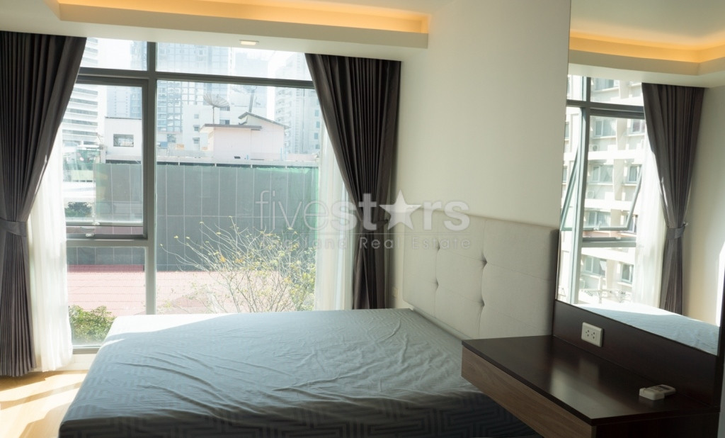 Condo de 2 chambres à louer près de la station Phloen Chit BTS, photo 4