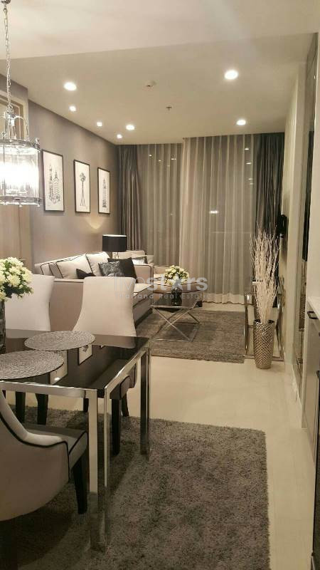 Luxury 2 bedrooms condo for rent close to BTS Ploenchit, photo 3