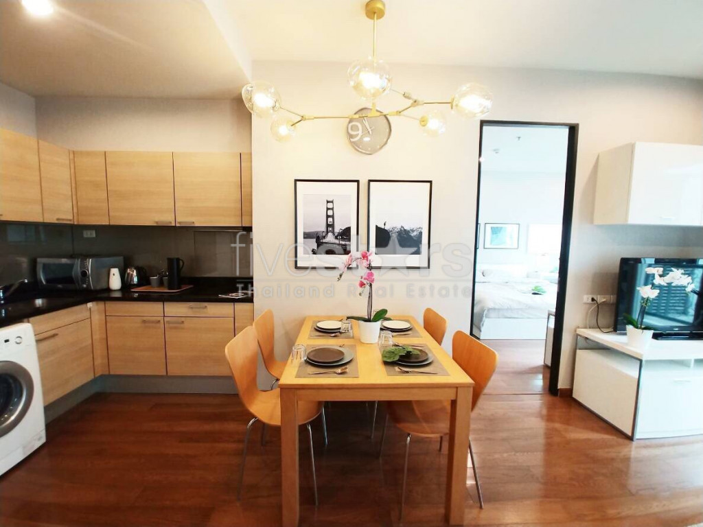2 bedrooms condominium for rent 8 minute walk to BTS Childlom, photo 3