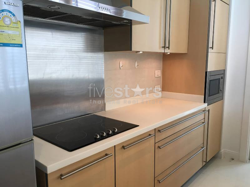 Condo 2 chambres à 300m du BTS Ploenchit, photo 13