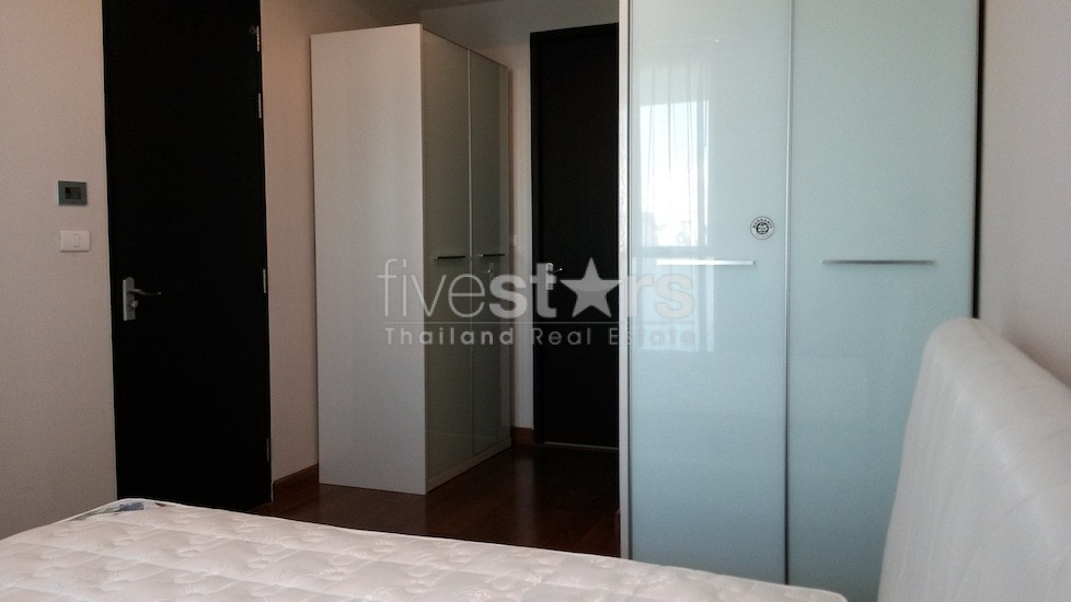 Bel appartement 2 chambres en plein centre, photo 12