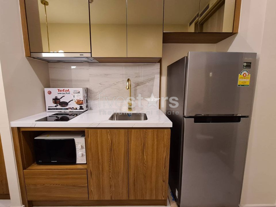 1 bedroom condo for rent near BTS Ploenchit, photo 9
