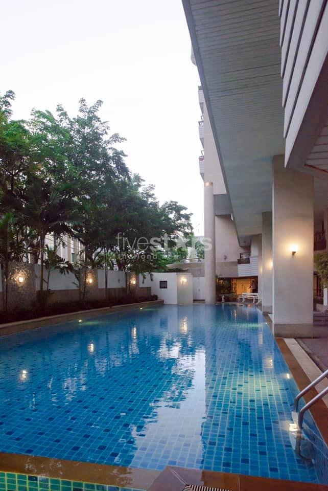 2 bedroom condo for rent close to BTS Ploenchit, photo 19