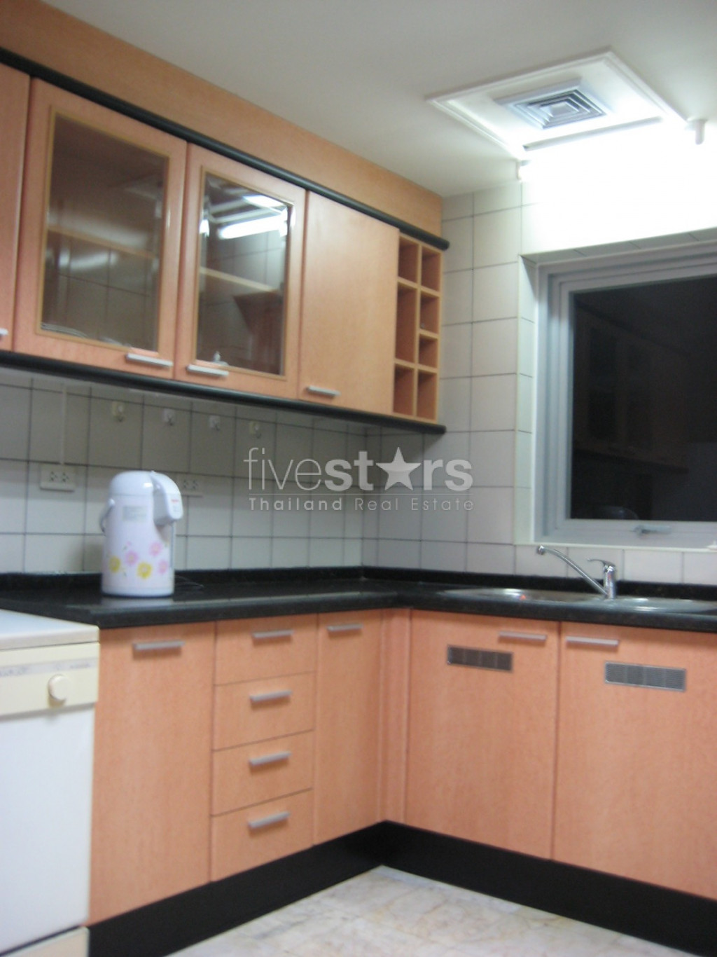 in Bangkok, Ploenchit area, nice condo, high floor, good view, near BTS Ploenchit, photo 9
