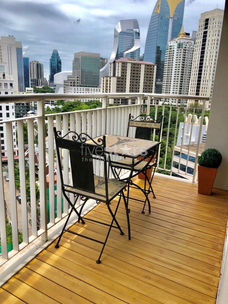 1 bedroom modern for rent on Chit Lom, photo 3