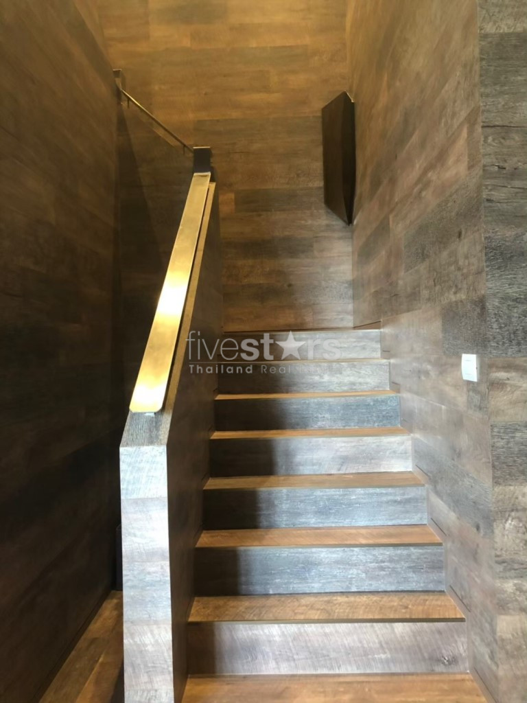 3 bedroom Penthouse for rent close to Phloen Chit BTS station, photo 5